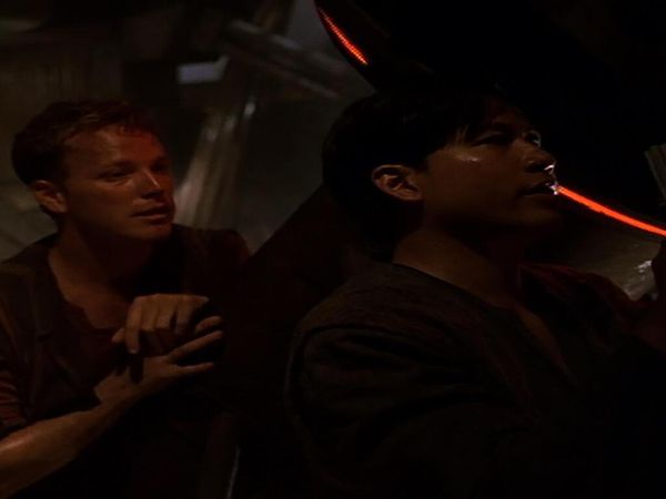 Star Trek: Voyager - Prisão