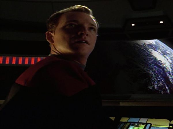 Star Trek: Voyager - O Fim do Futuro, Parte 1