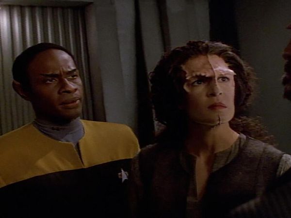 Star Trek: Voyager - Ascensão