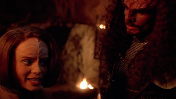 Star Trek: Voyager - Dia de Honra