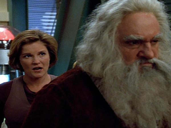 Star Trek: Voyager - Novo Mundo