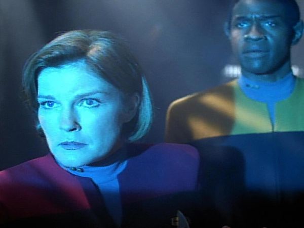 Star Trek: Voyager - A Diretriz Ômega