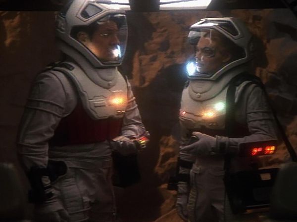 Star Trek: Voyager - Demônio