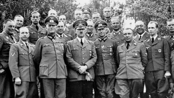 How the Nazis Lost the War - The Bitchy Inner Circle