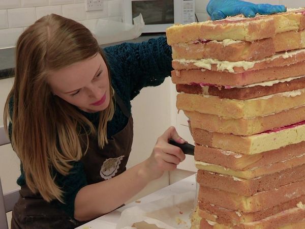 Extreme Cake Makers - Episode 14