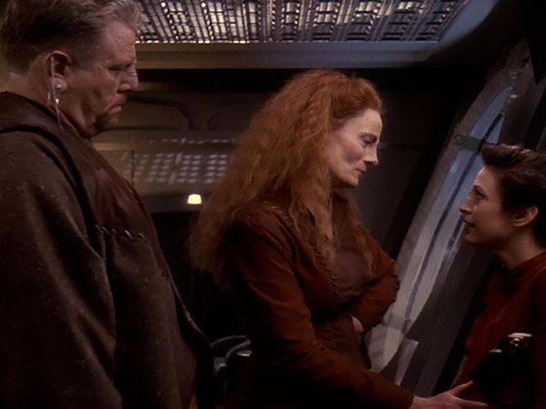 Star Trek: Deep Space Nine - As trevas e a luz