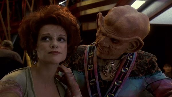 Star Trek: Deep Space Nine - Doutor Bashir, Eu Presumo?
