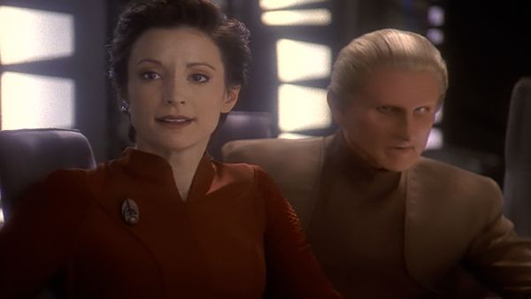 Star Trek: Deep Space Nine - Chamando as armas