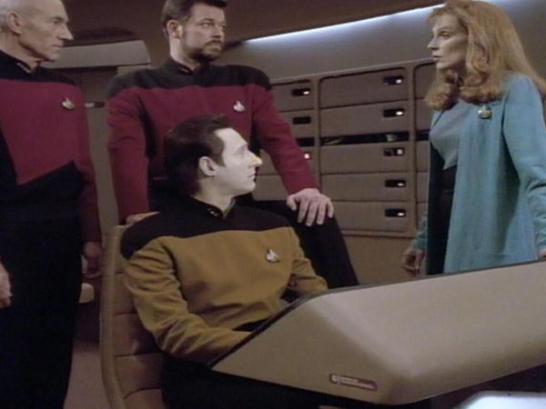 Star Trek: The Next Generation - Ética