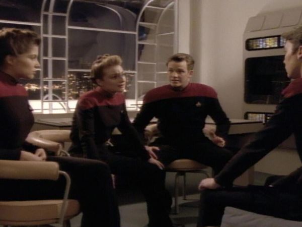 Star Trek: The Next Generation - O Primeiro Dever