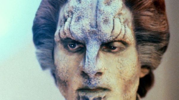 Star Trek: The Next Generation - Suspeitas