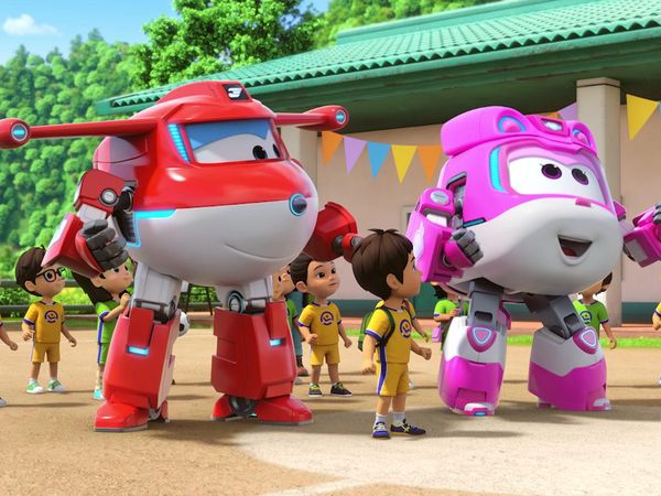 Super Wings - Into the World of Dinosaurs / Vang Vieng Vroom Vroom!
