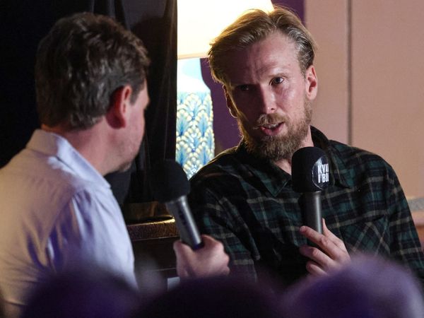 Kvart i Bold: Indersiden - Fra Holbæk til Parken – Christian Poulsens vilde FCK-eventyr
