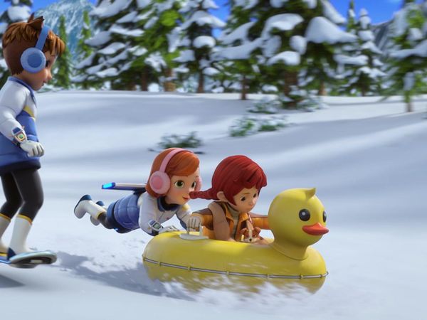 Super Wings - Hang Gliding With Pterosaurs / The Epic Role Swap Mission