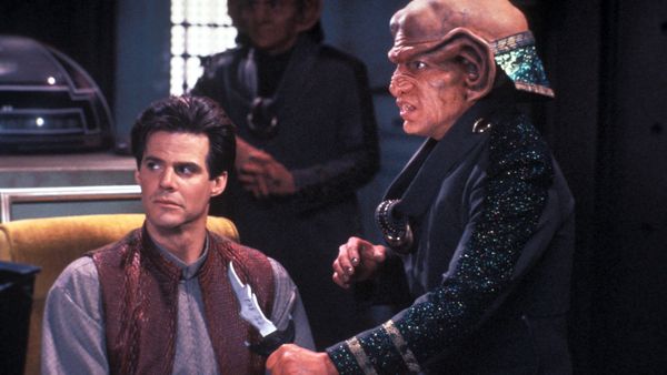 Star Trek: The Next Generation - Laços de Sangue