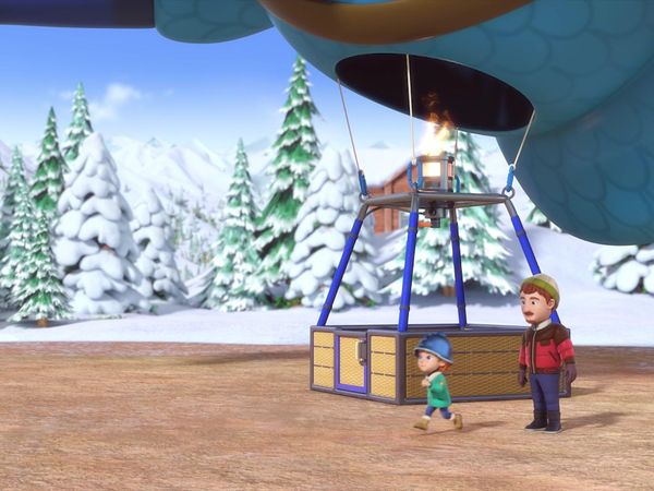 Super Wings - Mid Air Mess-Up / Soccer with Stone Statues