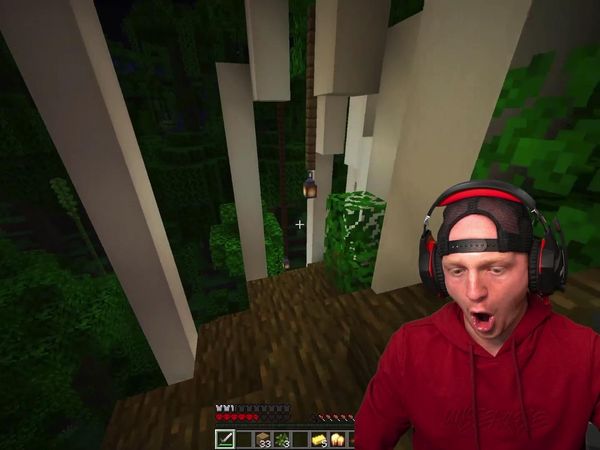 UnspeakablePlays - 13 Scariest Mods in Minecraft / Hardcore Survival Base Camp