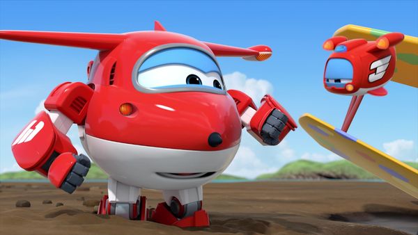 Super Wings - A Very Special Concert / Airplane Museum Adventure