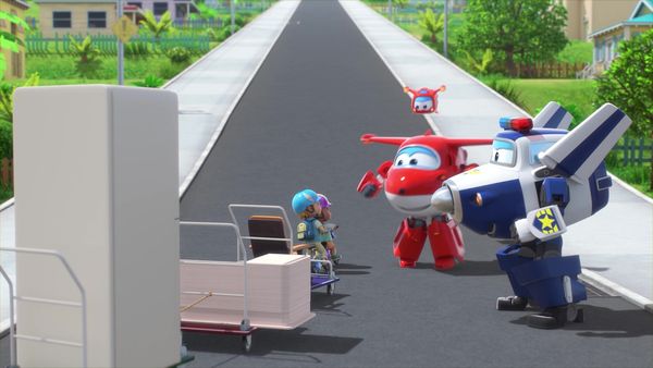 Super Wings - My New Neighbor / Runaway Piggy Bank