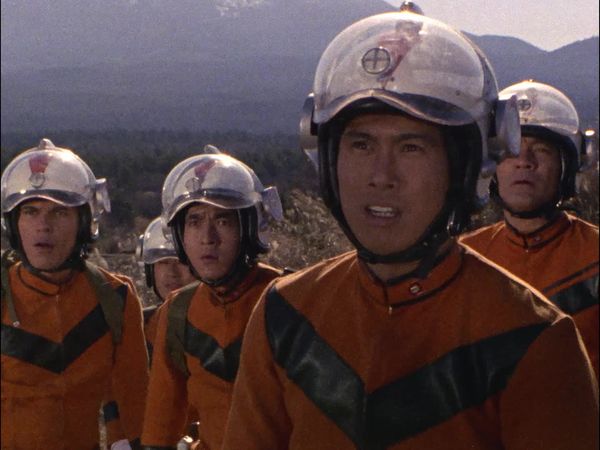 Return of Ultraman - The Monster That Stands on Mt. Fuji