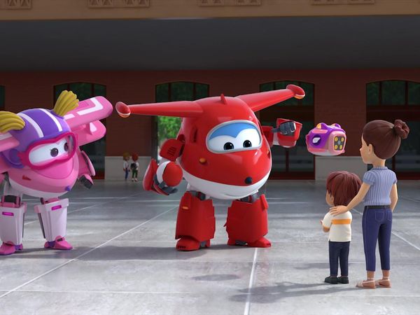 Super Wings - Teeny Toy Takers / How To Train Your Spider