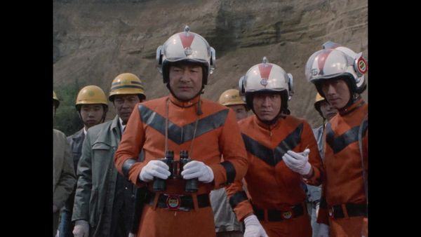 Return of Ultraman - Dinosaur Detonation Order