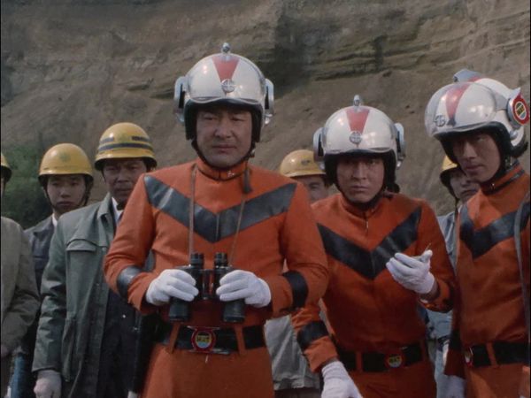 Return of Ultraman - Dinosaur Detonation Order