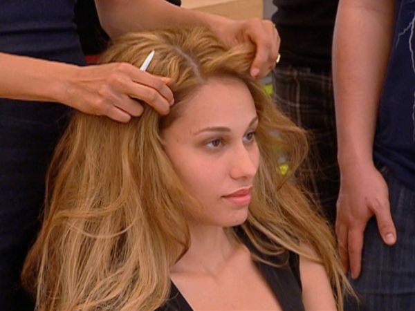America's Next Top Model - Hobbits vs Modelos