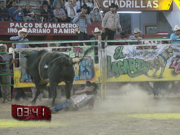 La Liga Mexicana de Jaripeo Profesional - Fecha 15