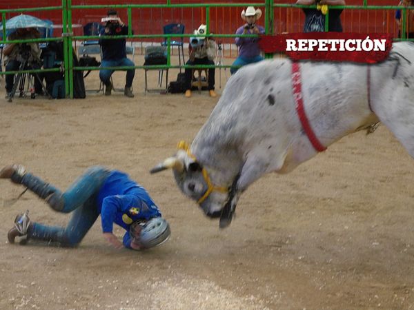 La Liga Mexicana de Jaripeo Profesional - Fecha 17