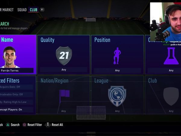 Futcrunch - Full-Spanish Team in Champs / 11x Icon Moments Packs Chose My Champs Squad