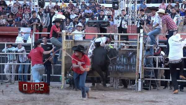 La Liga Mexicana de Jaripeo Profesional - Fecha 1