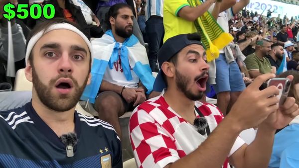 Futcrunch - $1 vs. $10,000 World Cup Seats! / I Spent $1,000 Getting Pelé