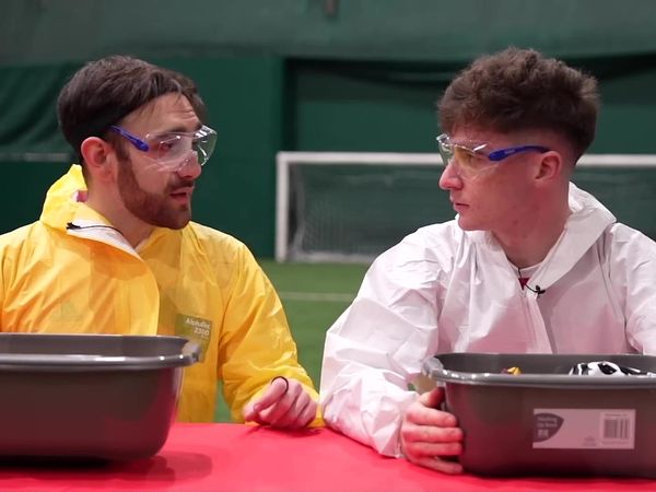 Futcrunch - I Tested 1-Star Football Products