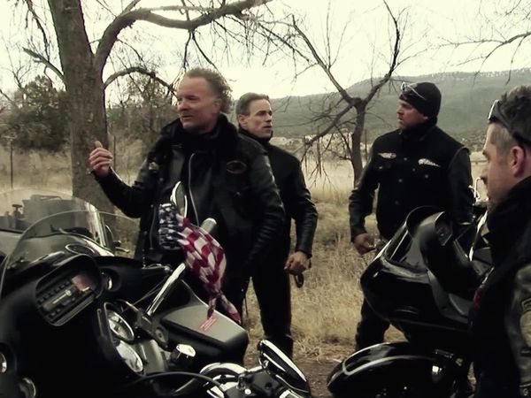 American MC en español - Paseo del infierno con los ángeles