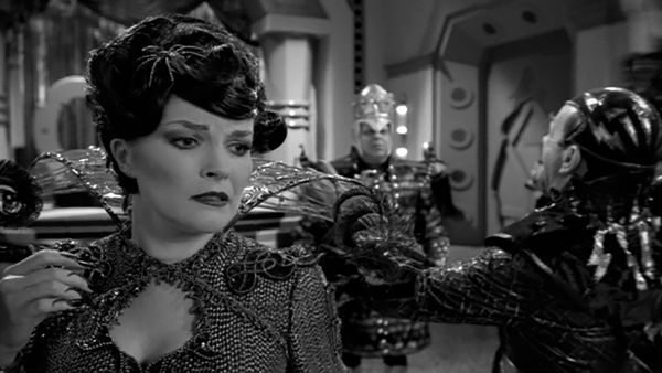 Star Trek: Voyager - Novia de Caótica