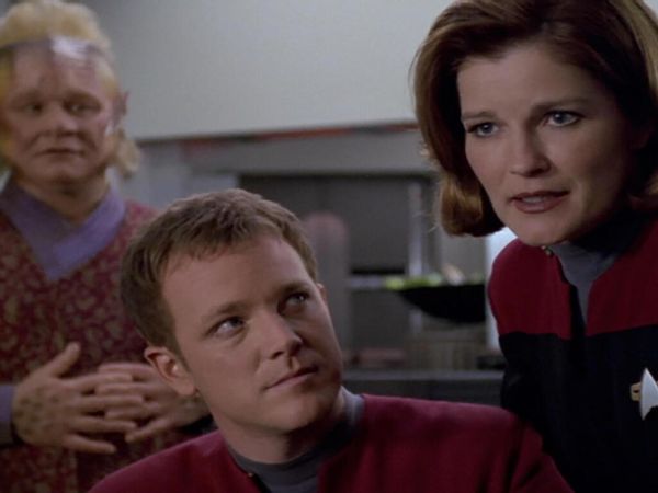 Star Trek: Voyager - Los Analistas