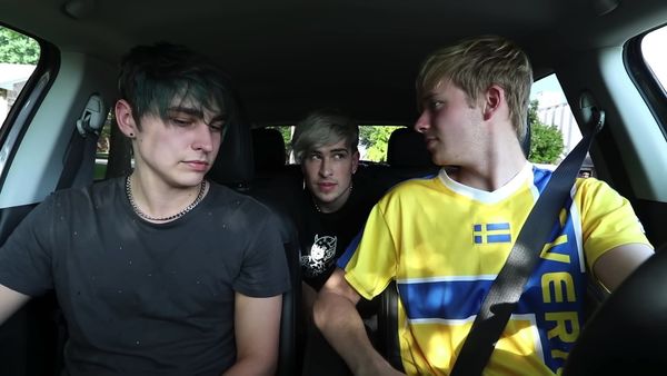 Sam and Colby - Ghost Haunting at Haunted Crybaby Bridge