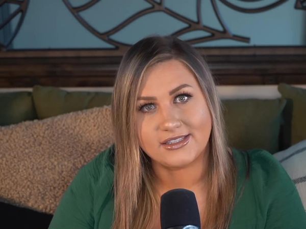 Kendall Rae - Michele Williams Can't Keep Her Lies Straight