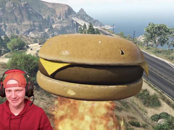 UnspeakablePlays - Breaking GTA Laws / Paying $10,000 for Minecraft