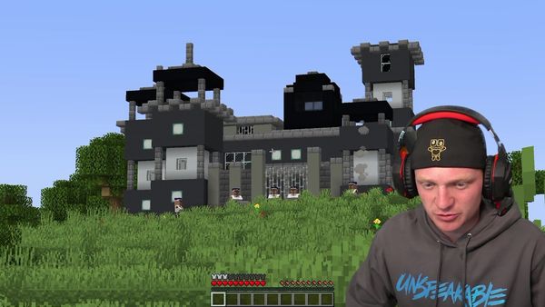 UnspeakablePlays - Minecraft, But I Steal Diamonds in Real Life / Surviving 100 Scary Layers