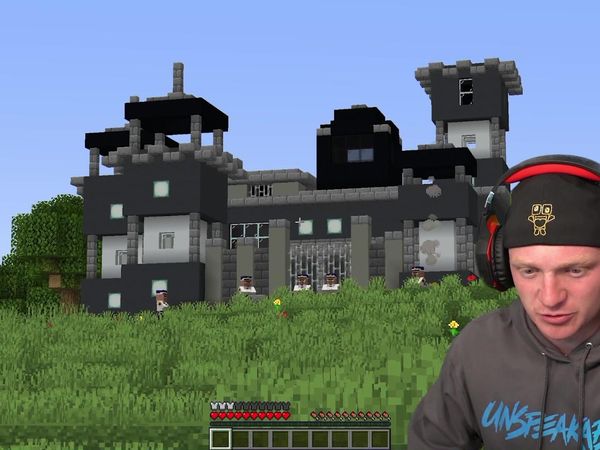 UnspeakablePlays - Minecraft, But I Steal Diamonds in Real Life / Surviving 100 Scary Layers