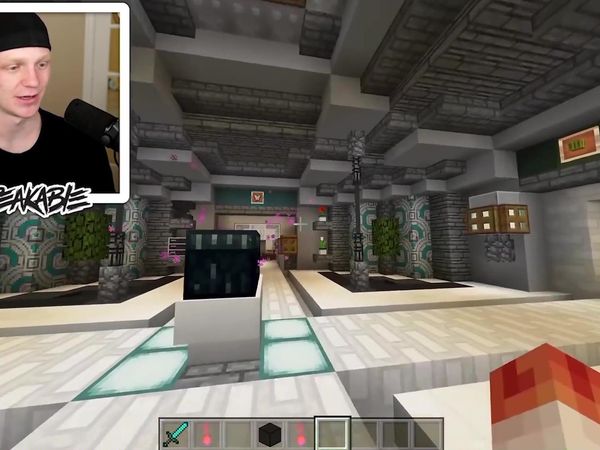 UnspeakablePlays - $10M Mega Minecraft Mansion