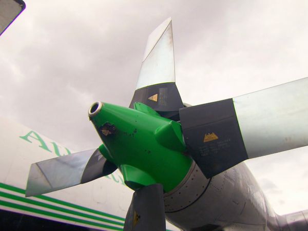 Pilotos Del Ártico - Choque de Poder