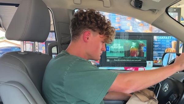 Ryan Trahan - I Tested the Weirdest Amazon Items