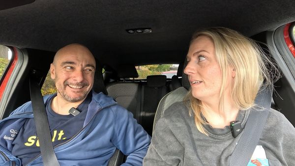 Blå/gul carpool - Rasmus Hammerich
