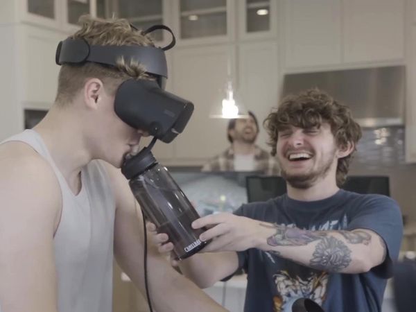 Ryan Trahan - I Ran a Marathon in VR