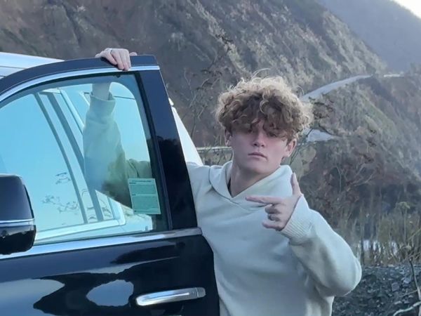 Ryan Trahan - I Took a Road Trip in Luxury Cars / I Invited 100 Billionaires to My Birthday