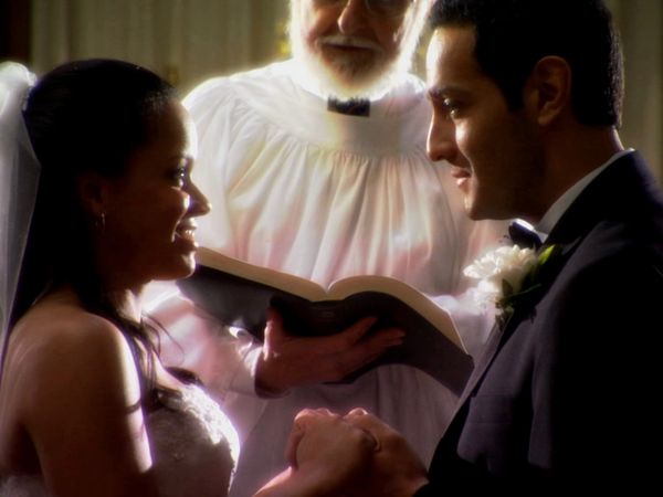 Infelices Para Siempre - Vestido de Novia Rojo Sangre