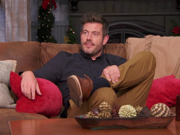 Holiday Baking Championship - It's What's on the Inside That Counts